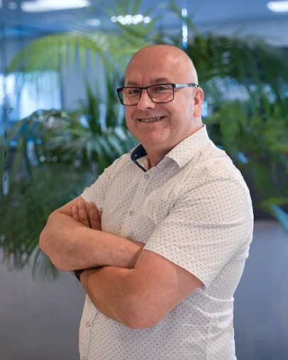 Mariusz Sałata, Senior Intercedent at Solutions