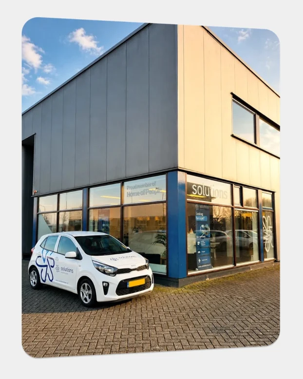 Uitzendbureau Solutions Noord-Holland, office outside entrance in Heerhugowaard